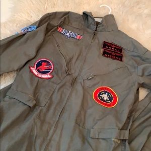 Men’s top gun costume